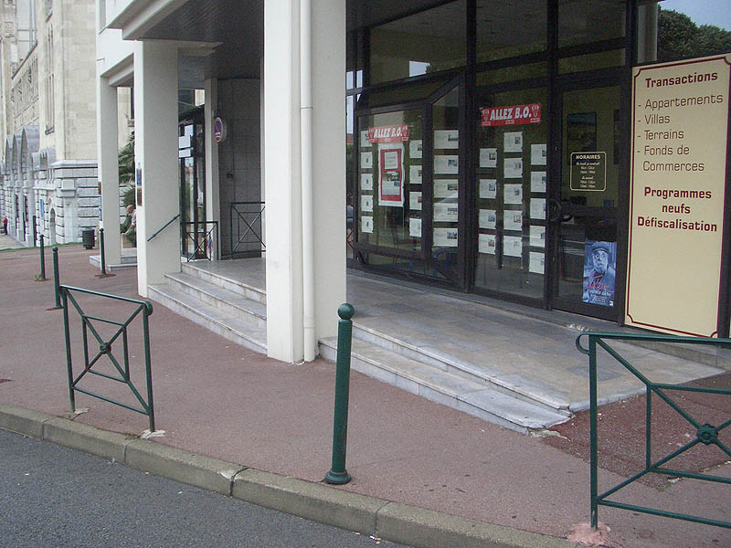 Gare du Midi Spot Street Biarritz Skate Spot 4/5