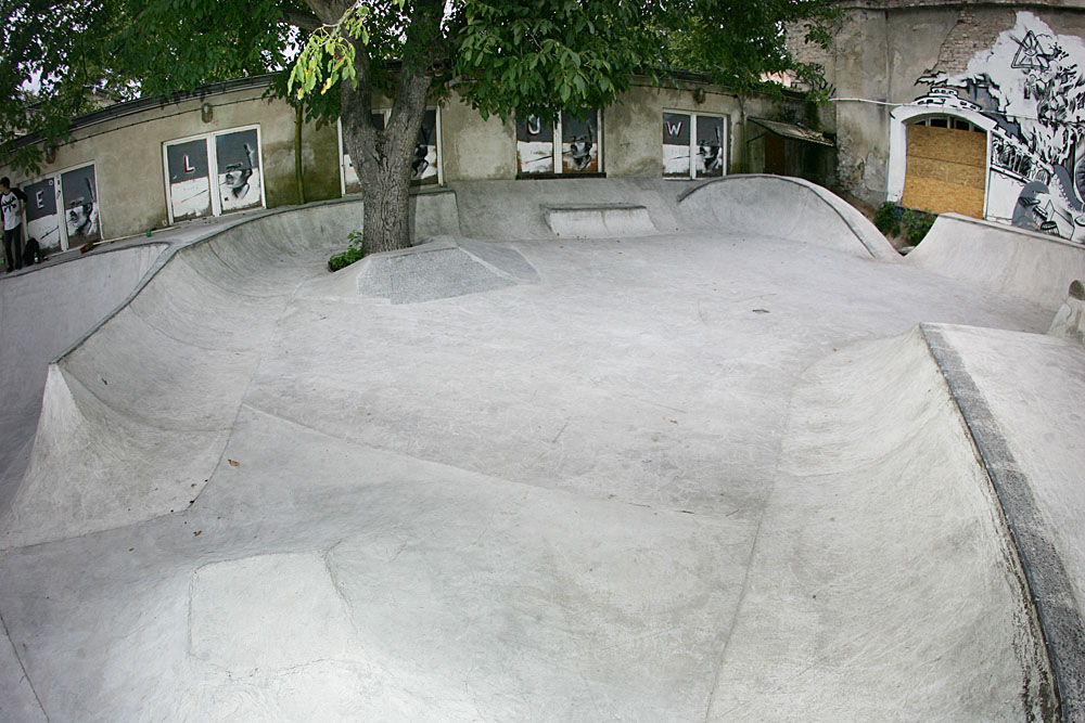 Mellowpark Bowl Do It Yourself Berlin Skate Spot 5/5