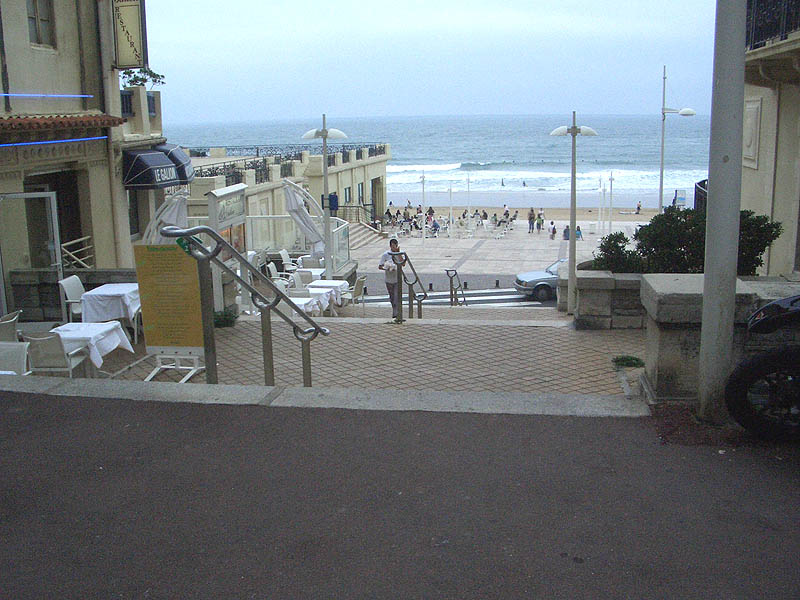 La Grande Plage Spot Street Biarritz Skate Spot 3/5