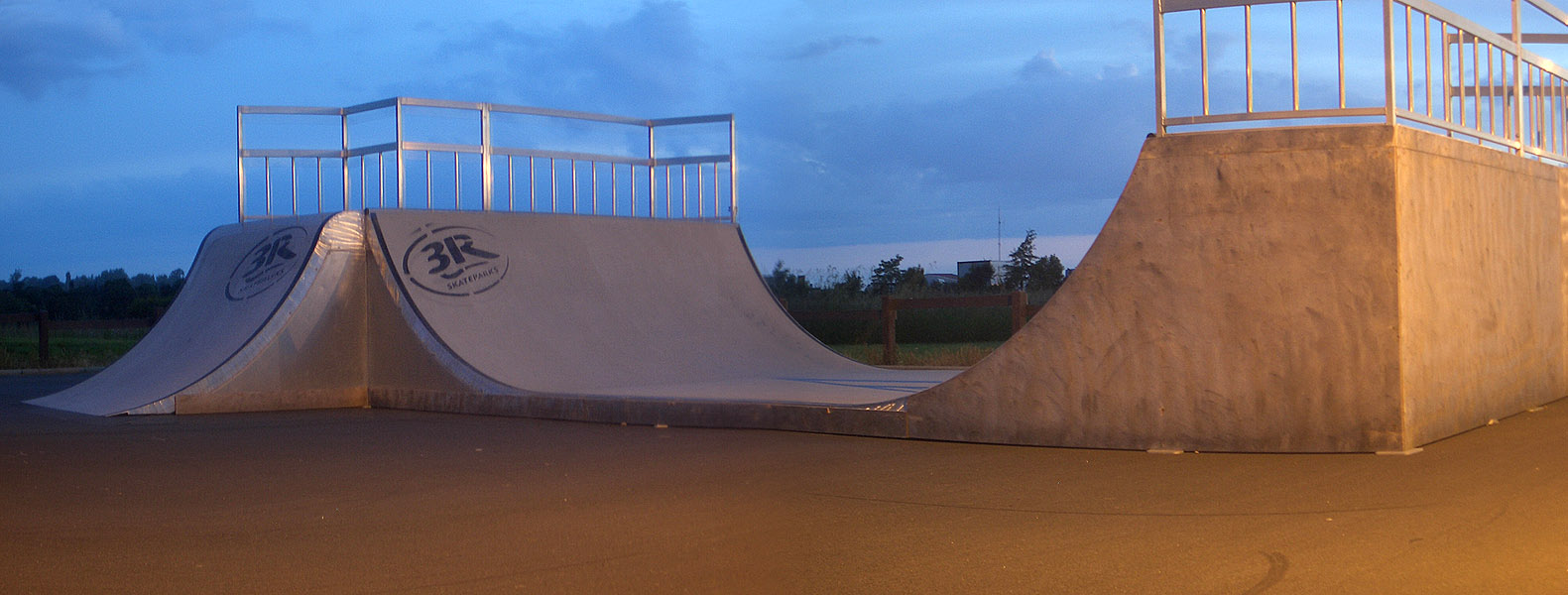 La Chapelle Basse Mer Skatepark Divatte sur Loire Skate Spot 3/5