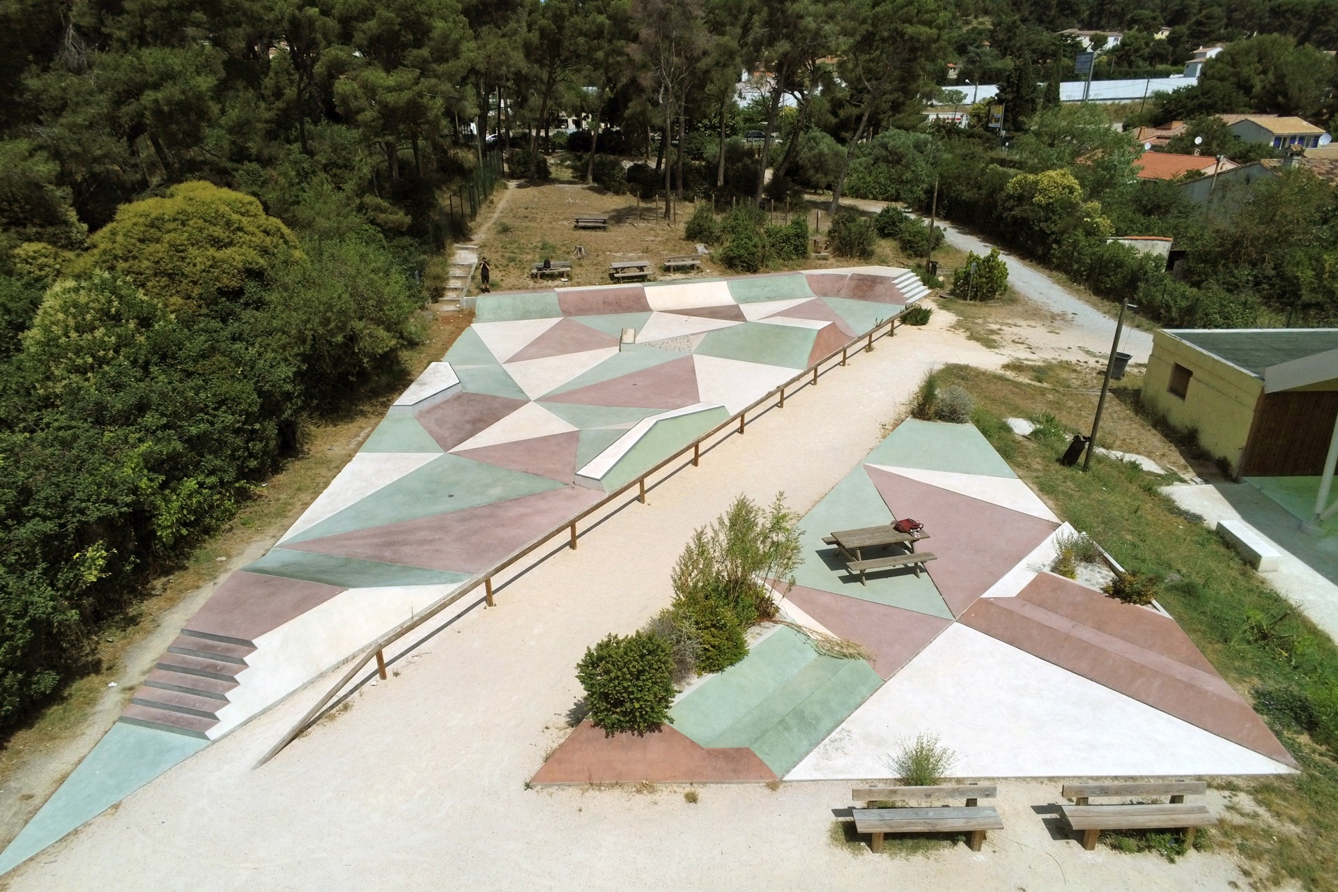 Le Grand Pavois Skatepark Septèmes les Vallons Skate Spot 3/5