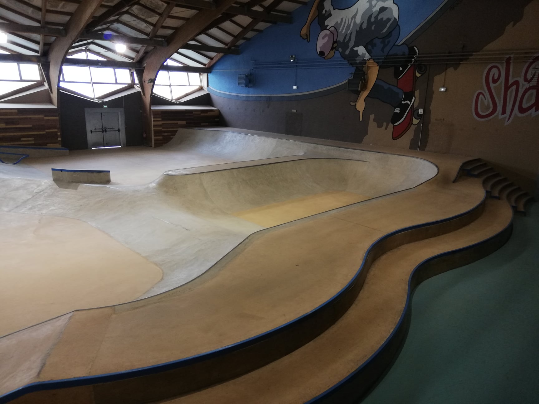 ShakaPark In Indoor Le Barcarès Skate Spot 4/5