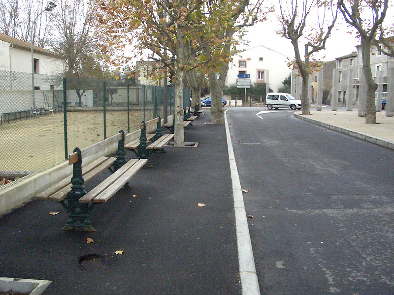La Cigalière Spot Street Sérignan Skate Spot 3/5