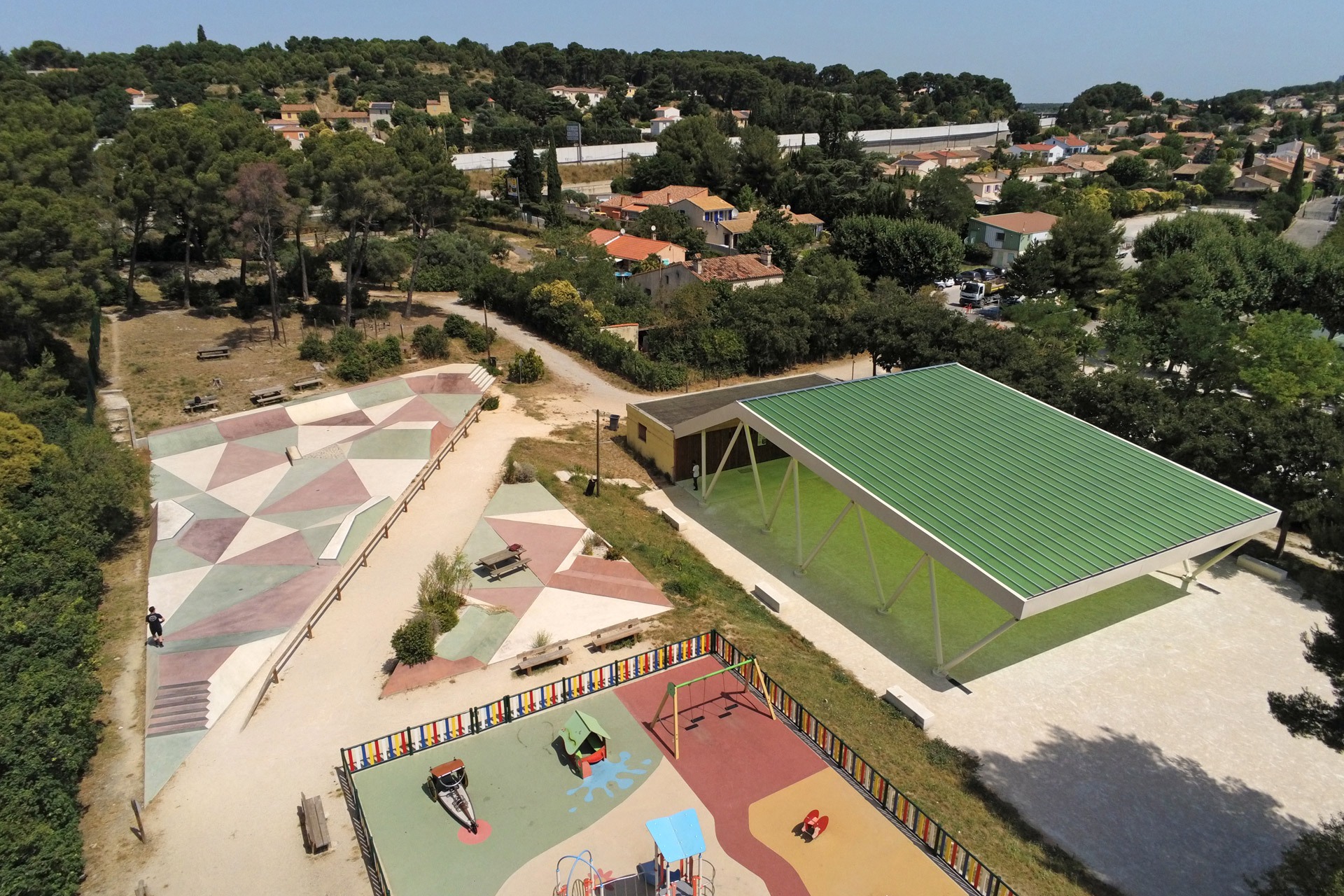 Le Grand Pavois Skatepark Septèmes les Vallons Skate Spot 3/5