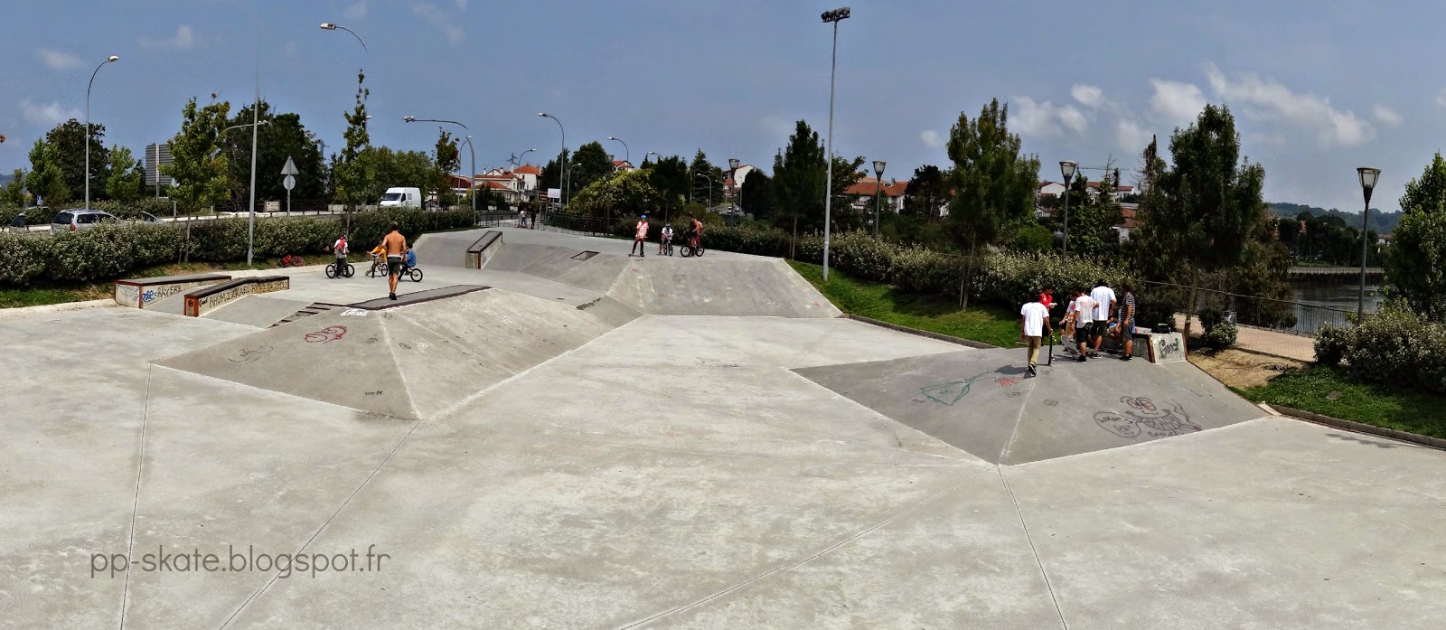 Ficoba Skatepark Irún Skate Spot 5/5