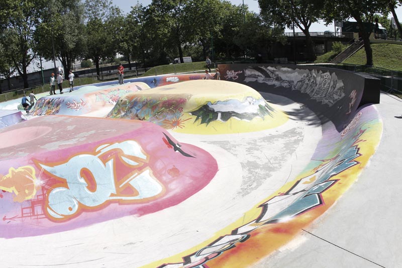 Flowpark Bowl Argenteuil Skate Spot 5/5