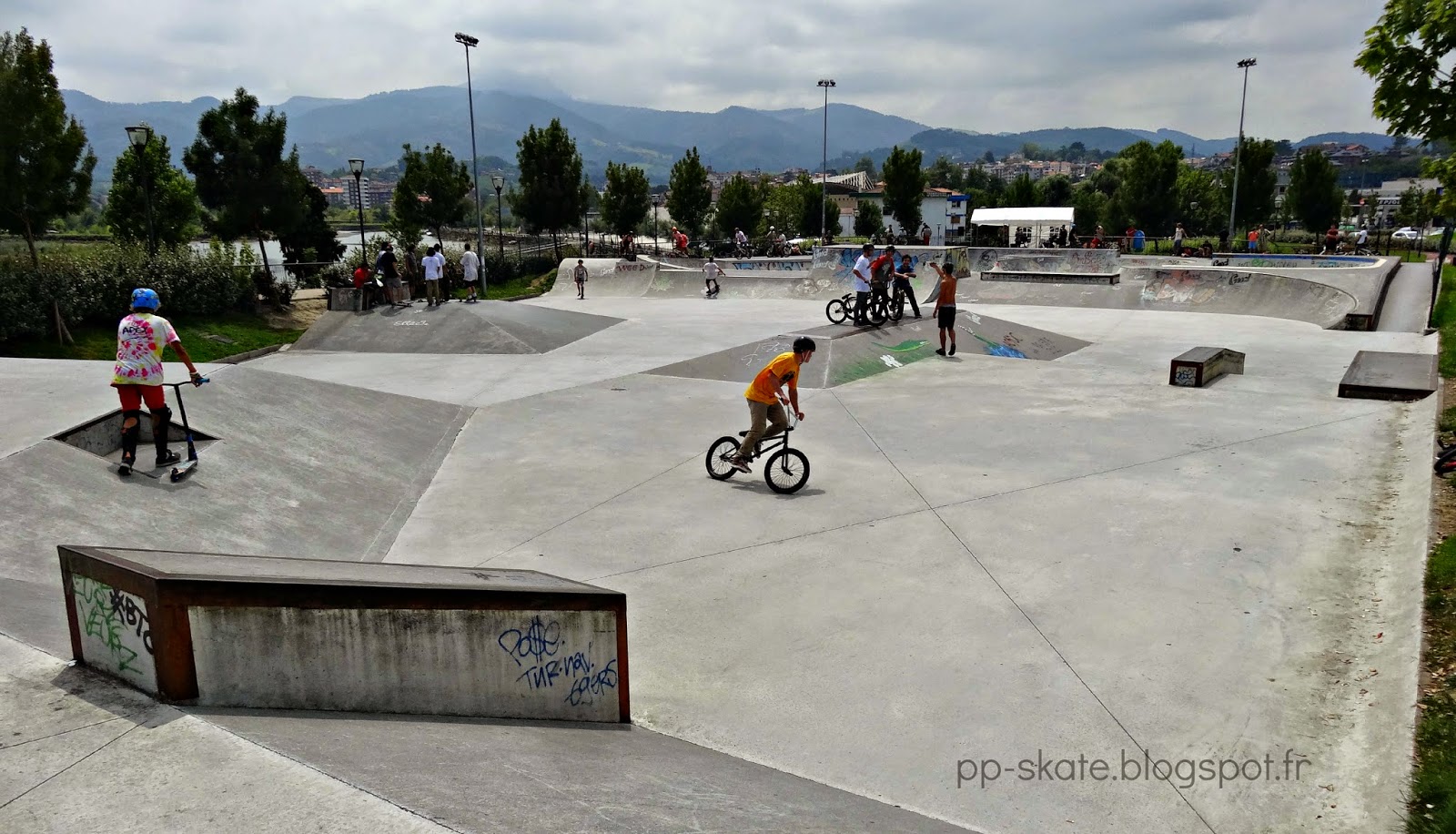 Ficoba Skatepark Irún Skate Spot 5/5