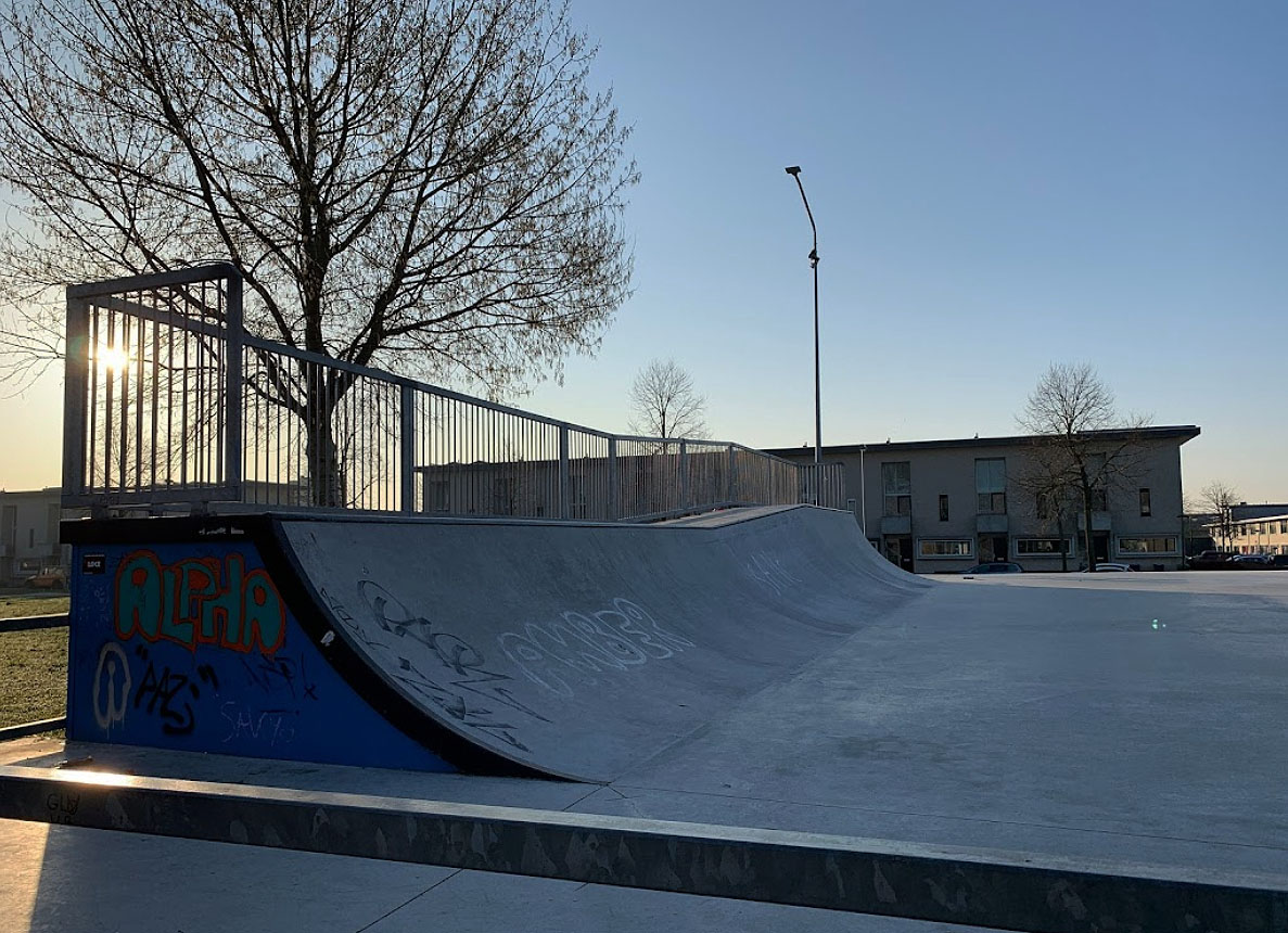 Buiten Skatepark Almere Skate Spot 5/5